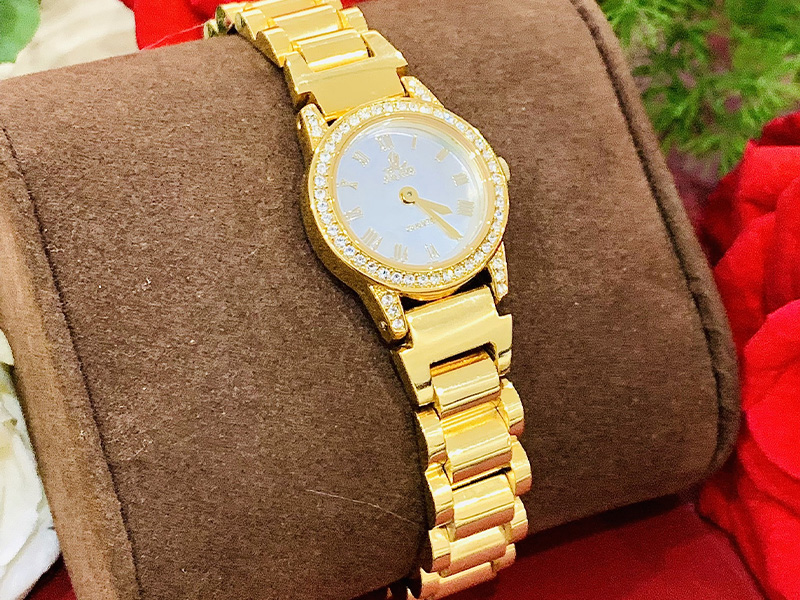 đồng hồ vàng nữ