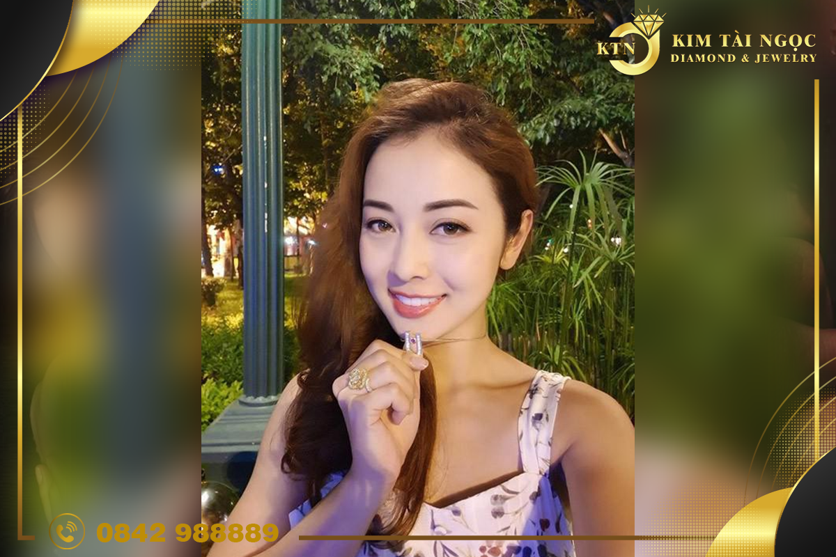 Nhẫn kim cương đắt giá của Jennifer Phạm